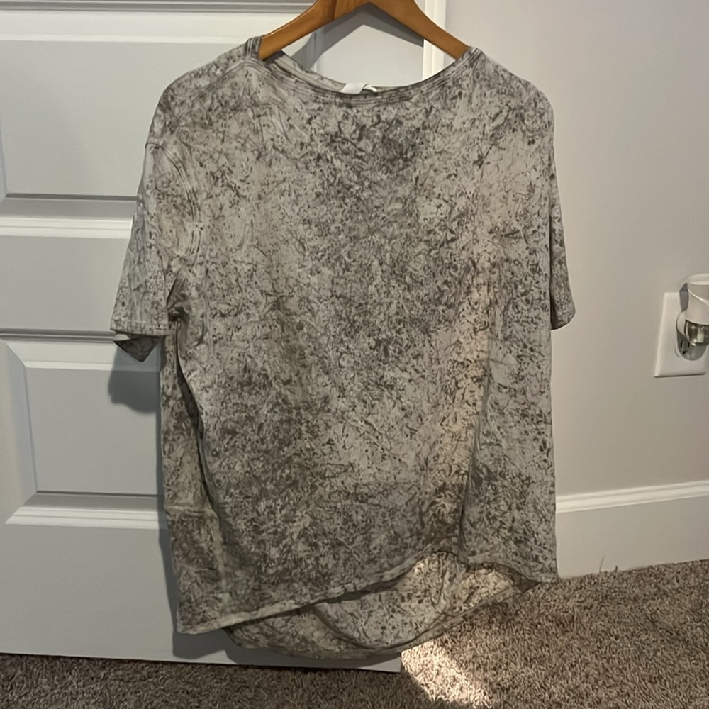 Lululemon top